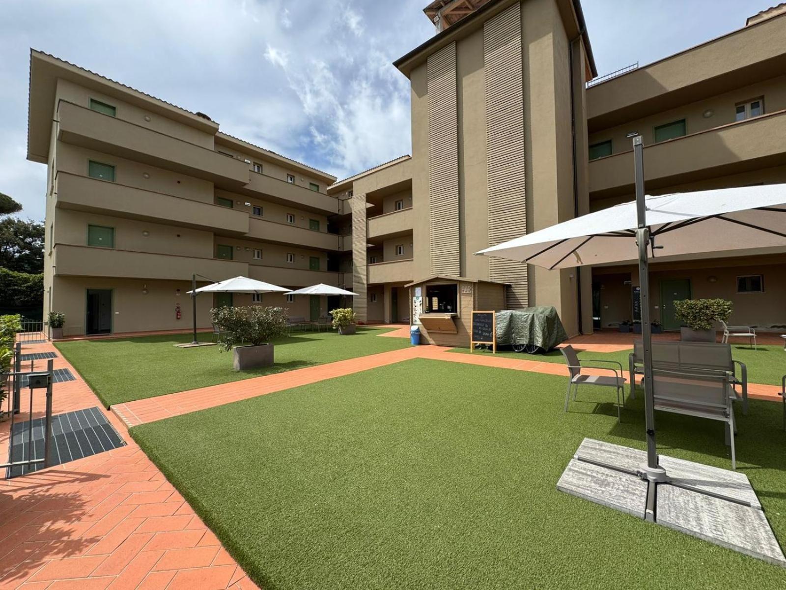 Residence San Francesco Tirrenia Exterior foto